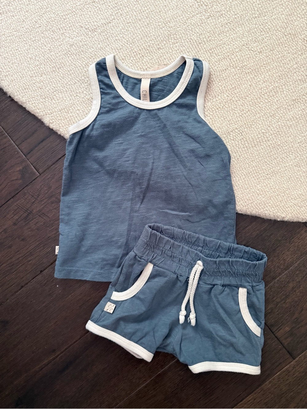 Childhoods shorts set 2T
